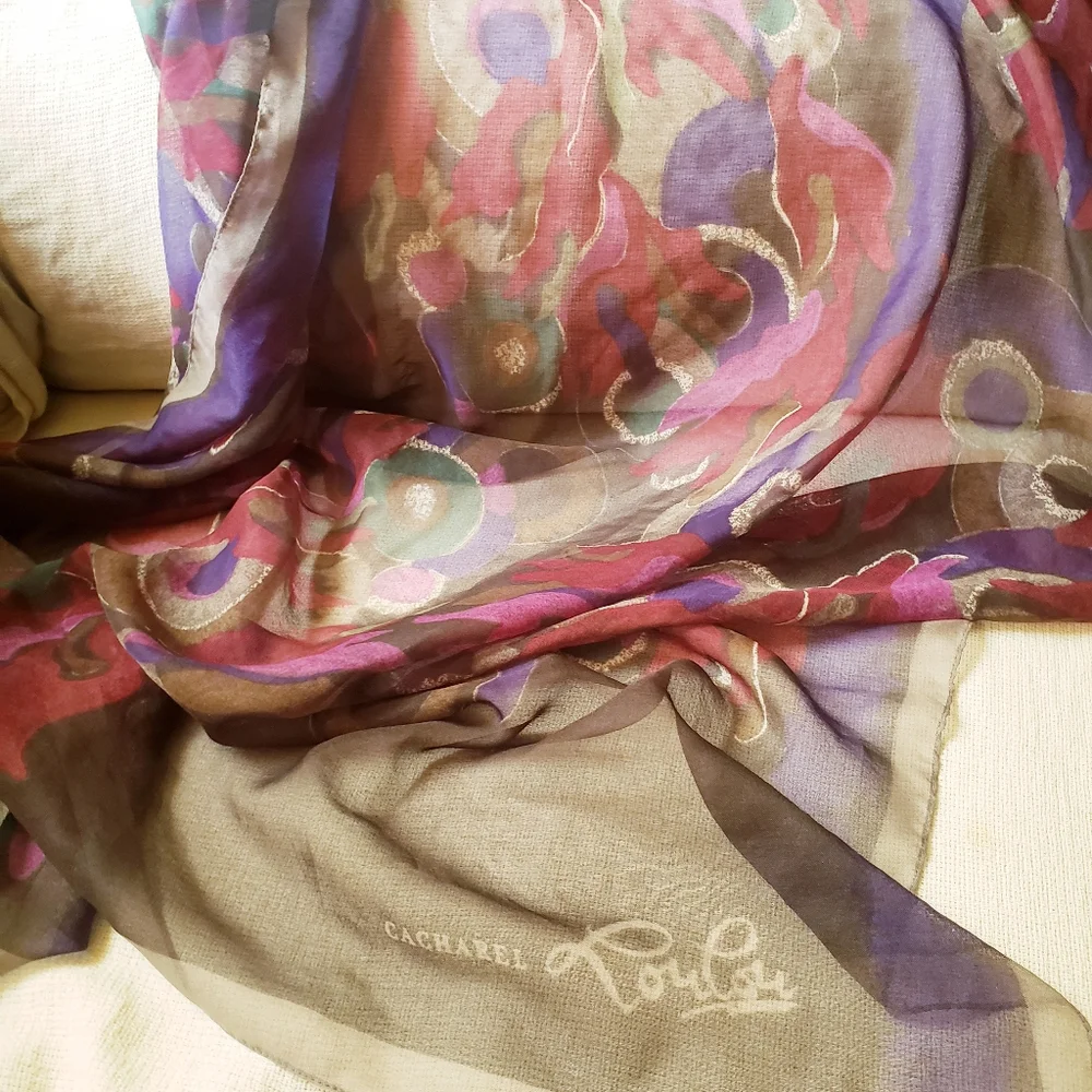 Cacharel beautiful from